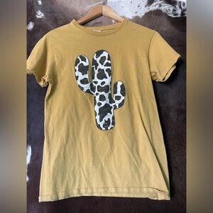 Cactus graphic tee